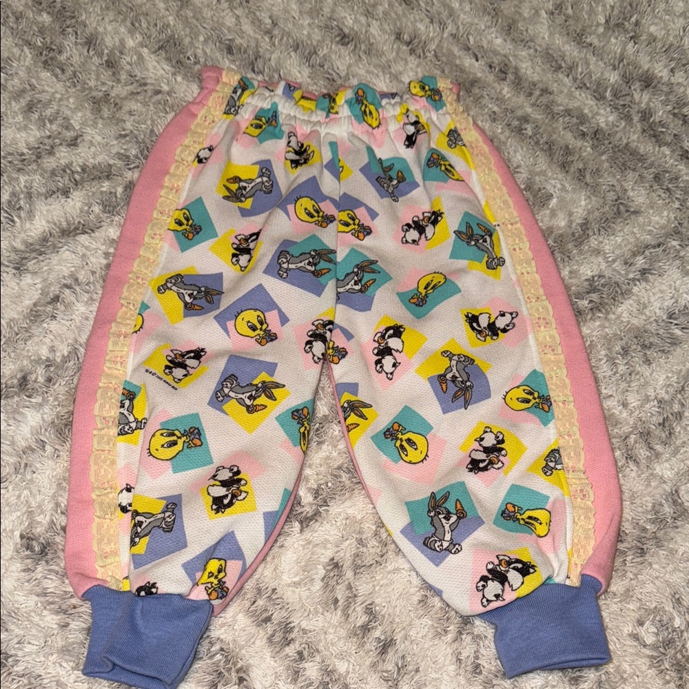 🍄24m vintage Sylvester and tweety Cartoon Print Baby sweat Pants Pink/purple
